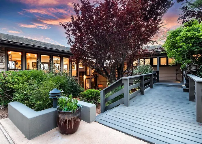 Holiday home Outdoor Entertaining Space: Mtn-view Sedona
